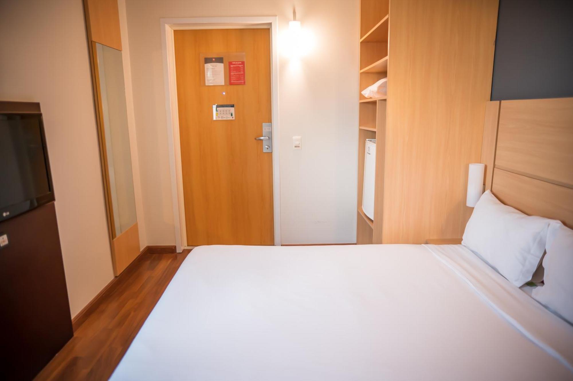 Отель Ibis Itu Plaza Shopping Экстерьер фото